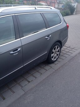 Volkswagen Passat B6 nafta 103 kW - 10