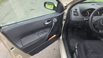 Renault Megane - 10