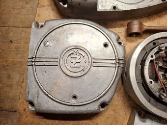 Díly motoru čz 380/981 - 10