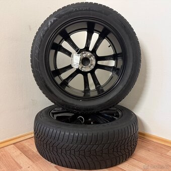 KIA SORENTO IV 5x114,3 R19 ET49,5+ZIMNÍ 235/55R19 5mm - 10