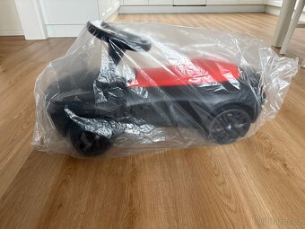 Odrážedlo BMW Baby Racer IV černý - 10