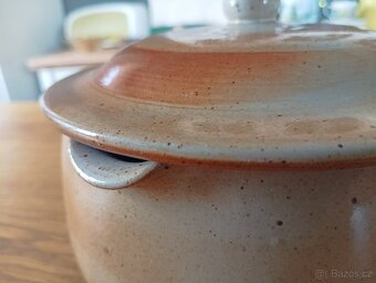 KAMENINOVÝ HRNEC RAMEKIN GRES DU MARAIS FRANCE - 10