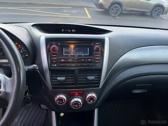 Subaru Forester 2.0i XS • 8/2011 • 110kw • Původ ČR - 10