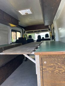 Obytny vůz Ford Transit - 10
