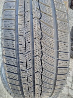 245/45/19 zimni pneu 245/45 R19 - 10
