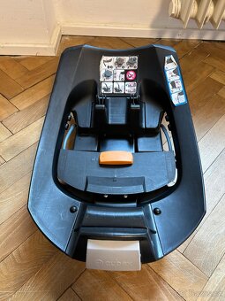Autosedačka Cybex Aton - 10