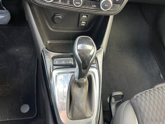Opel Crossland X 1.2 Ultimate, Automat, Tažné - 10