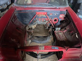 Mercedes w114, 230/6 - 10