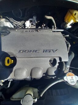 Kia Ceed 14 16V Benzín - 10