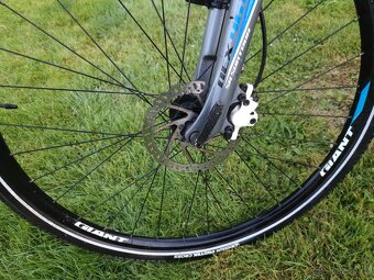 Krosové kolo Gaint Roam 1 - 10