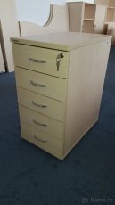 Pronájem kancelářského nábytku - 10