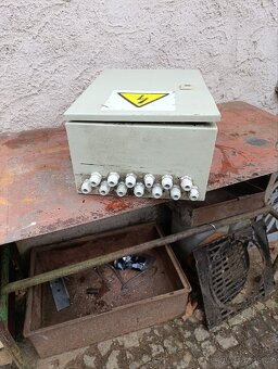 Elektrorozvodna, kovová, venkovní - 10