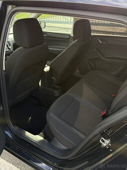 Škoda Rapid 1,4 TDI DSG STYLE NAVI SPACEBACK - 10