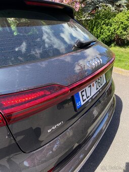 Audi E-Tron 55 rok 2020 12 mesic - 10
