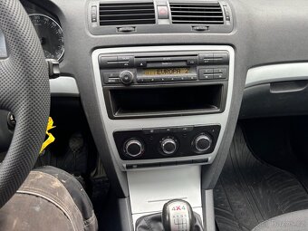 Škoda Octavia kombi 1,9 TDi 77 Kw 4x4 rok 2009 - 10