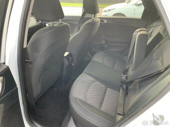 Kia Cee´d SW CD 1,6 CRDi 2019 Automat 1. majitel - 10