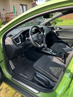 KIA XCeed GT-line 1.5T-GDi 118kW 7°DCT 2023 - 10