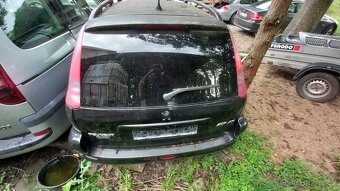 Na díly, pojízdný Peugeot 206 SW 1.4 benzin - 10