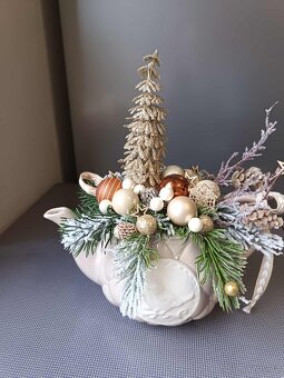 Adventní věnce a vánoční dekorace - 10