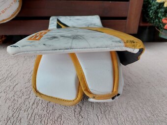 Lapačka a vyrážečka Bauer Hyperlite 2, set i samostatně - 10