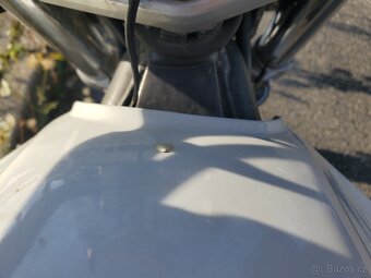 Kawasaki ZR-7 (1999) - 10