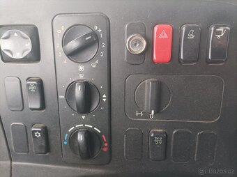 Mercedes Axor 1833 rv. 2008 - 10