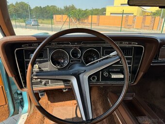 1973 Ford Thunderbird - 10