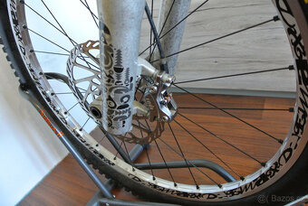 Downhill Canyon Torque 8.0 DROPZONE - 10