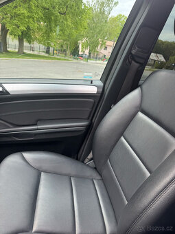 Mercedes Benz ML 320CDi Sport Edition - 10