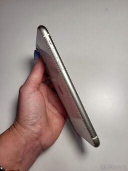 Prodám iPhone 11 - 10