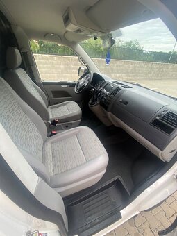 VW T5 Transporter 2.0 103 kw - 10