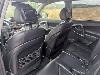 Prodám Toyota Rav 4 mk3 2.0 112KW automat - 10