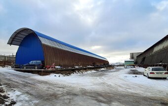 Areál, haly, sklady, výroba, garáže a zázemí. - 10