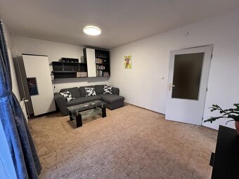 Prodej bytu 3+1, francouzské okno, 64m2, Pardubice-Dubina - 10