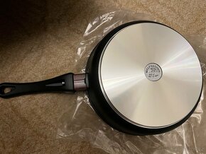 Sada titanovych hrncu Top Moravia - 10