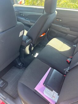 Mitsubishi ASX - 10