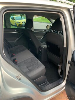 Volkswagen Tiguan - 10