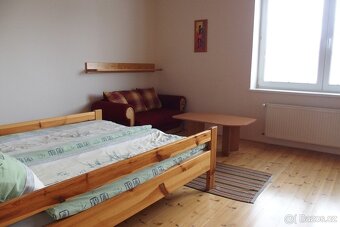 2KK PLNE ZARIZENY BYT - SLEVA 1X měsíční nájem - 10