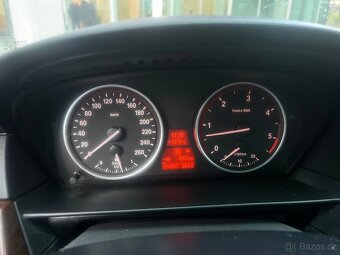 530 xd 2008 r - 10