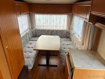 Karavan Wilk De luxe 400 - 10