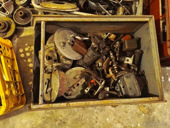 Díly Jawa, ČZ - 10