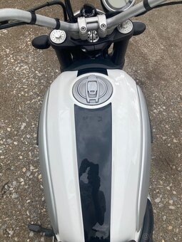 Ducati Scrambler 800 Classic - 10