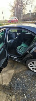 Škoda Superb 2018 - 10
