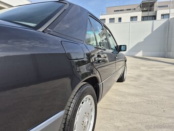 Mercedes w124 300D - 10