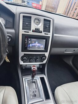 Chrysler 300c 3.0crd - 10