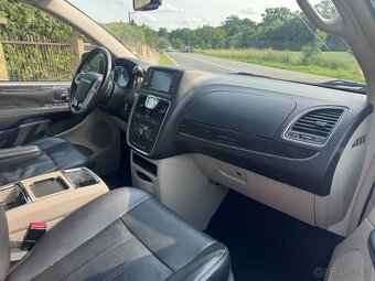 Chrysler Town Country 3,6 RT DVD 2014 - 10