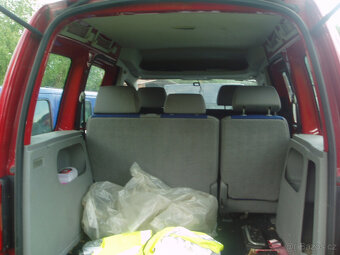 VW Caddy 1.4i r.v.2008 5-ti místné 59kW - 10