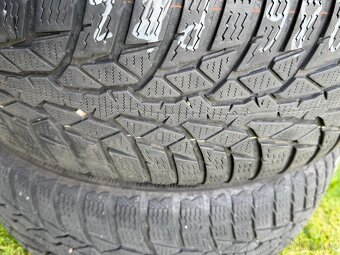 Zimní pneu NOKIAN WR D4 RFT 4x 205 60 R16 92H - 10
