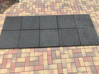 Prodám gumové ochrané desky na dětské hřiště - 10