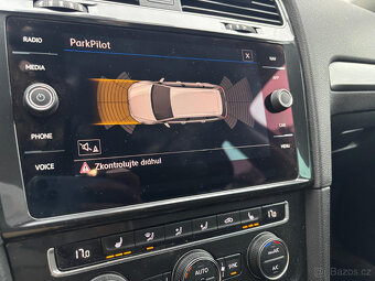 VW Golf 7 Variant Comfortline 1.6 TDI 85kW - 10